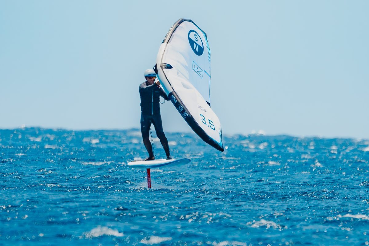 Rider flying on the foil after building the right foundations